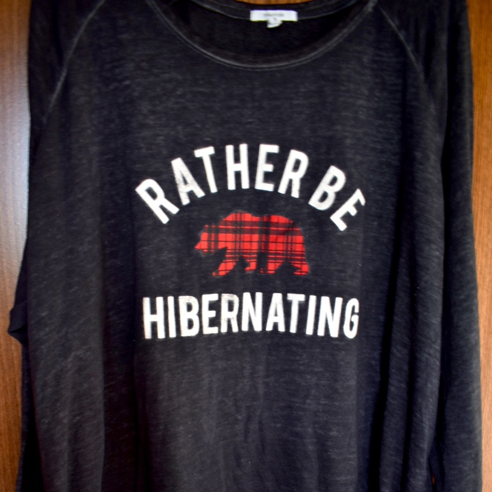 3x SWEATER - LIKE NEW